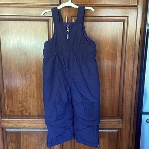 Like new LL Bean 4T navy blue snow pants with grow cuffs